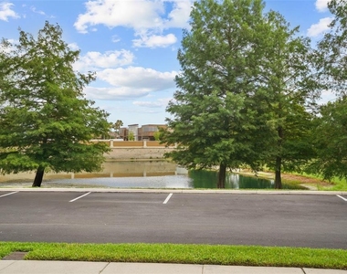 561 Telfair Square Court - Photo Thumbnail 29