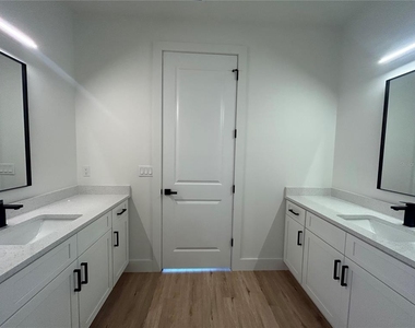 78 Bishop Street - Photo Thumbnail 15