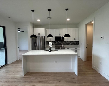 78 Bishop Street - Photo Thumbnail 5