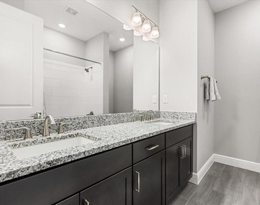 1020 River Otter Way - Photo Thumbnail 11