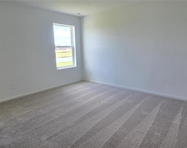 5572 Morant Bay Path - Photo Thumbnail 10