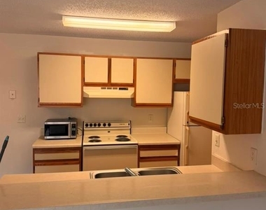 621 Dory Lane - Photo Thumbnail 3