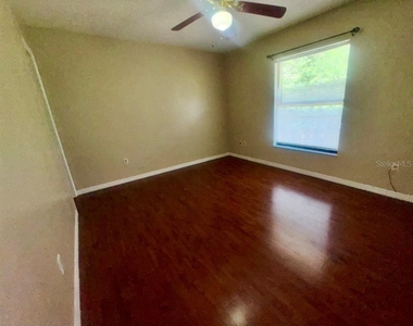 1605 Shady Ridge Court - Photo Thumbnail 13