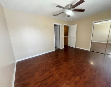 1605 Shady Ridge Court - Photo Thumbnail 17