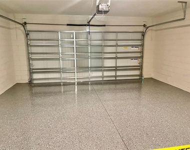 1260 Regal King Drive - Photo Thumbnail 11