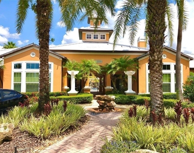 5483 Vineland Road - Photo Thumbnail 1
