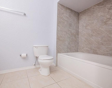 5029 City Street - Photo Thumbnail 32