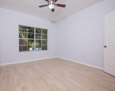5029 City Street - Photo Thumbnail 28