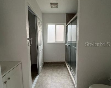 2290 S Palmetto Avenue - Photo Thumbnail 4