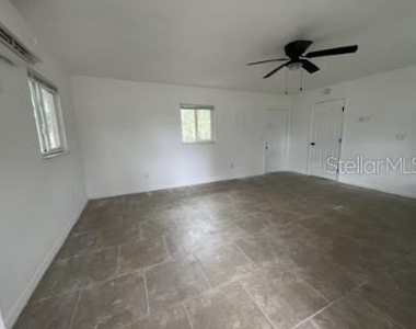 2290 S Palmetto Avenue - Photo Thumbnail 1