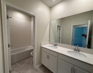 17016 Quicksilver Avenue - Photo Thumbnail 13