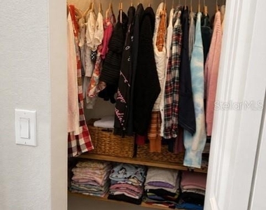 1194 Paisley Court - Photo Thumbnail 21