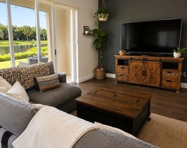 1194 Paisley Court - Photo Thumbnail 6