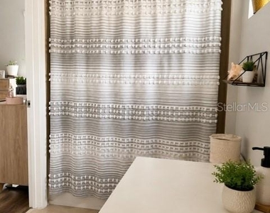 1194 Paisley Court - Photo Thumbnail 18