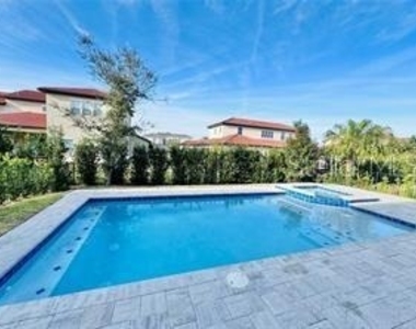 15155 Canoe Place - Photo Thumbnail 37