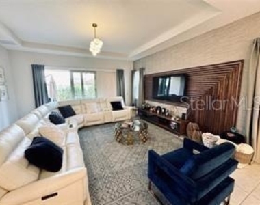 15155 Canoe Place - Photo Thumbnail 14