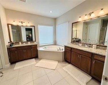 15155 Canoe Place - Photo Thumbnail 30
