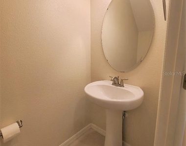 1039 Taramundi Drive - Photo Thumbnail 9