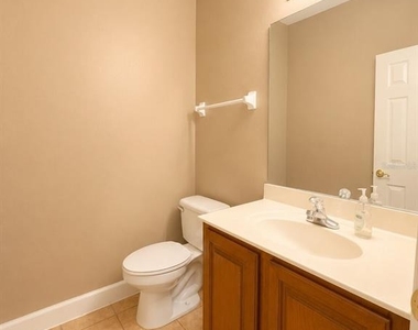 8650 Tara Oaks Court - Photo Thumbnail 14