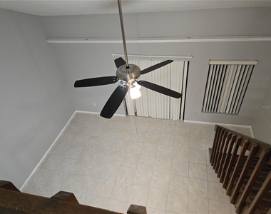 2738 Hunt Club Lane - Photo Thumbnail 8