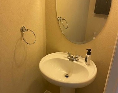 185 Mitchell Creek Way - Photo Thumbnail 7