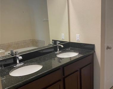 185 Mitchell Creek Way - Photo Thumbnail 12