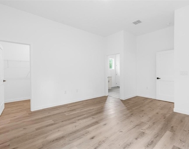 10615 N Didiscus Drive - Photo Thumbnail 16