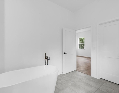 10615 N Didiscus Drive - Photo Thumbnail 30