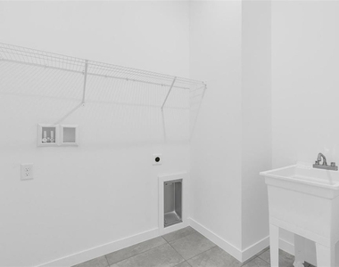 10615 N Didiscus Drive - Photo Thumbnail 19