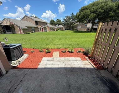 609 Casa Park A Court - Photo Thumbnail 17