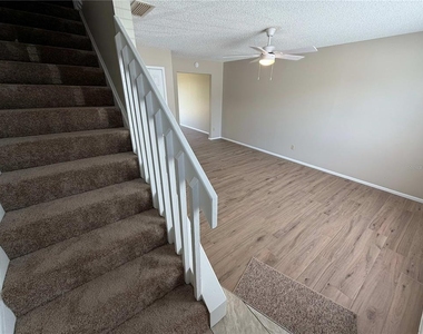609 Casa Park A Court - Photo Thumbnail 11