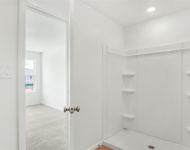 931 Phoenix Street - Photo Thumbnail 21