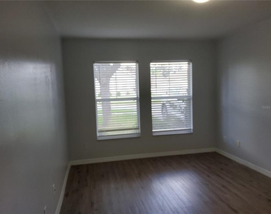 3055 Anquilla Avenue - Photo Thumbnail 8