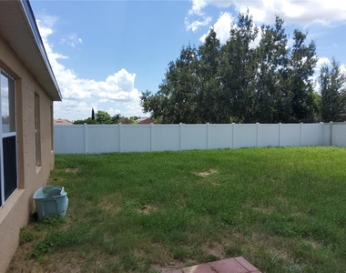 3055 Anquilla Avenue - Photo Thumbnail 30