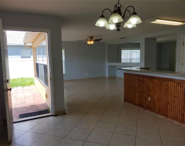 3055 Anquilla Avenue - Photo Thumbnail 5