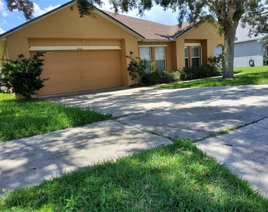 3055 Anquilla Avenue - Photo Thumbnail 1