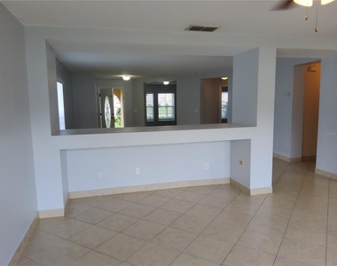 3055 Anquilla Avenue - Photo Thumbnail 17
