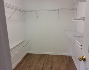 3055 Anquilla Avenue - Photo Thumbnail 25