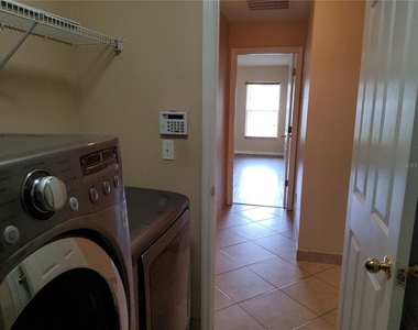 3055 Anquilla Avenue - Photo Thumbnail 26