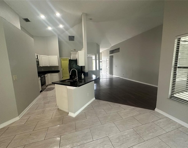 929 Rosinia Court - Photo Thumbnail 30