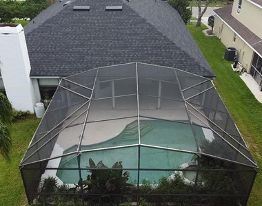 929 Rosinia Court - Photo Thumbnail 9