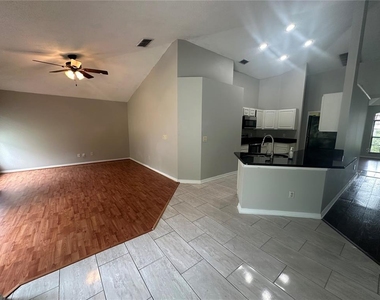 929 Rosinia Court - Photo Thumbnail 31