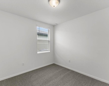 3552 Broadwing Boulevard - Photo Thumbnail 13