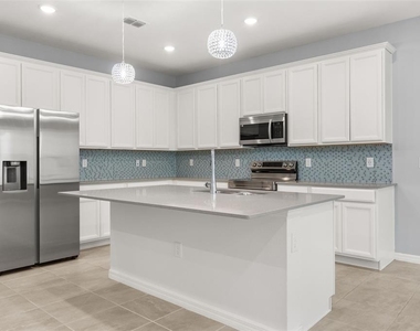 7078 Twilight Bay Drive - Photo Thumbnail 6
