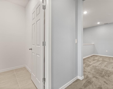 7078 Twilight Bay Drive - Photo Thumbnail 17