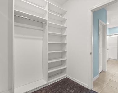 7078 Twilight Bay Drive - Photo Thumbnail 24