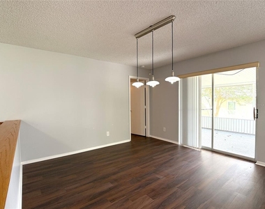287 Walleye Drive - Photo Thumbnail 15