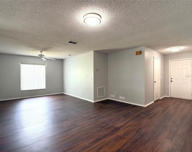 287 Walleye Drive - Photo Thumbnail 11