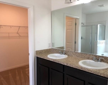 3311 Reedy Glen Drive - Photo Thumbnail 5