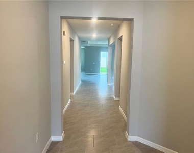 32219 Conchshell Sail Street - Photo Thumbnail 2